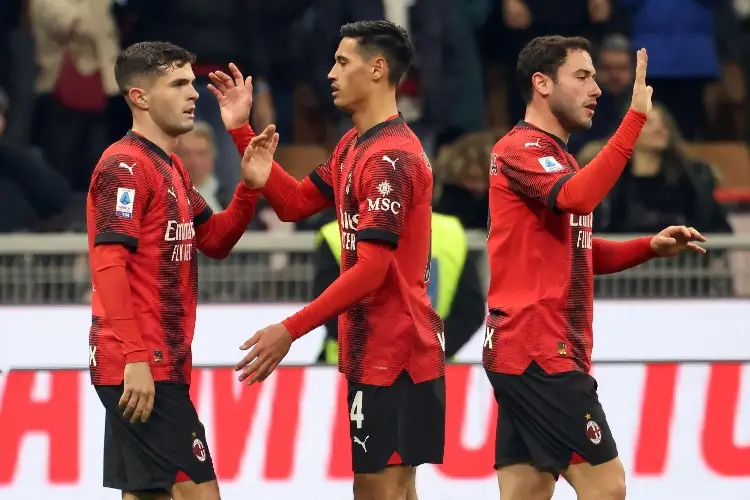 Pulisic brilla y le da triunfo al Milan