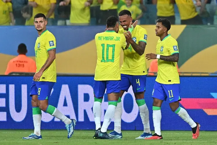 Brasil tiene nuevo DT, buscará despertarlos y clasificar al Mundial
