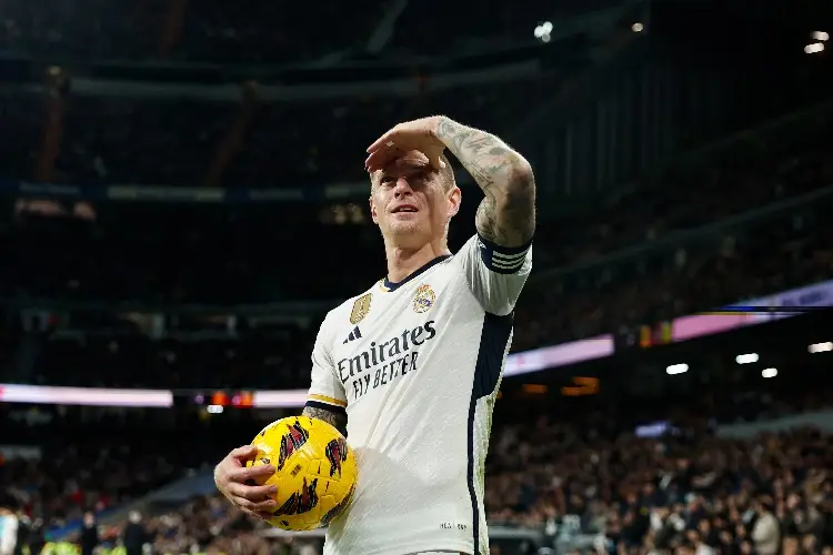 Afición de Arabia repudia a Toni Kroos (VIDEO)