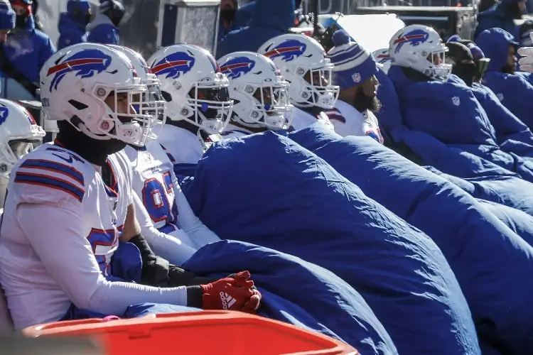 NFL: Bills vs Steelers aplazado por culpa de la nieve (FOTO+VIDEO)