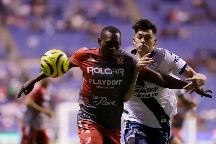 ¡Otra vez! Necaxa remonta y se impone en casa de Puebla 