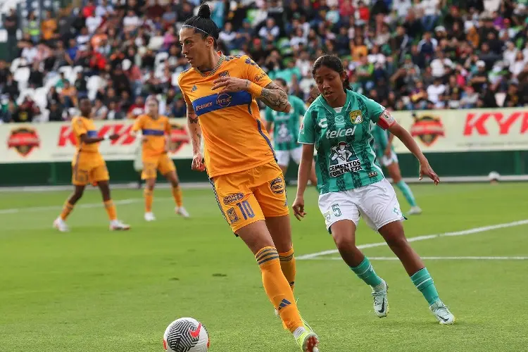 Jenni Hermoso anota y le da el triunfo a Tigres