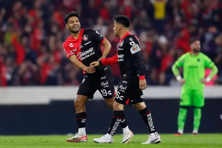 Con dos futbolistas menos, Atlas se impone al FC Juárez