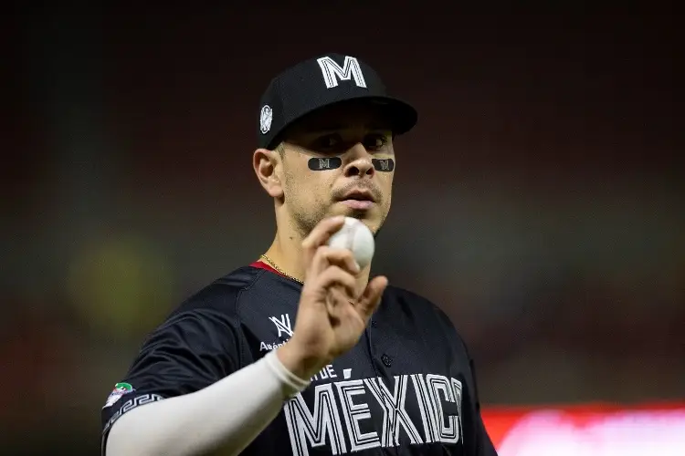 Mexicano Isaac Paredes se baja de la Serie del Caribe