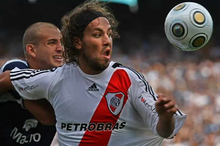 Ex Tiburón Fabbiani ahora es DT y enfrentará al River