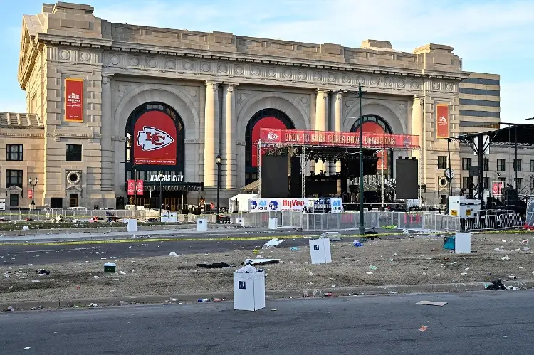 El origen del tiroteo en el desfile del Super Bowl en Kansas City