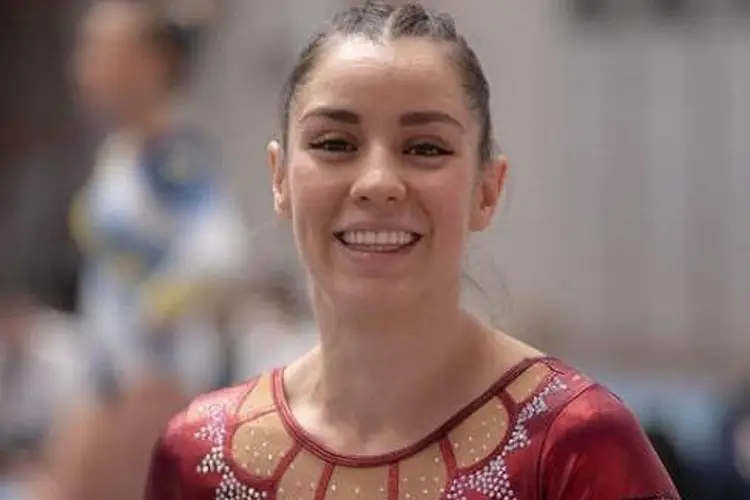 Mexicana Dafne Navarro cumple con buena actuación en el Mundial de Gimnasia 