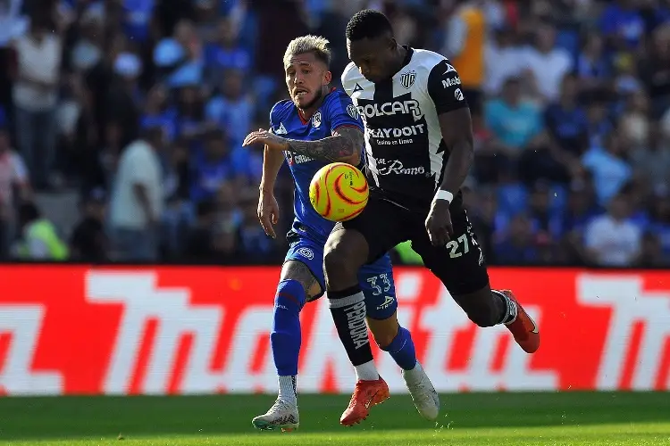 Cruz Azul pierde en su casa frente al Necaxa 