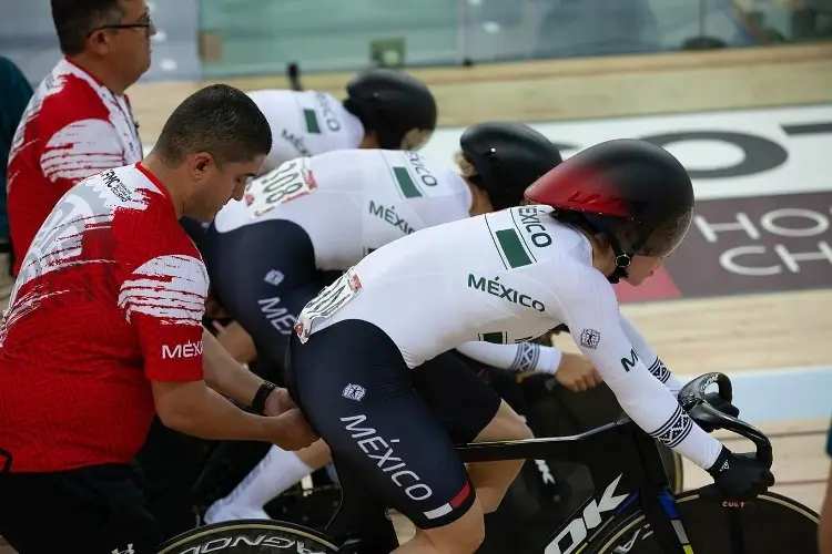 Ciclistas mexicanos destacan en Copa de Naciones en Hong Kong