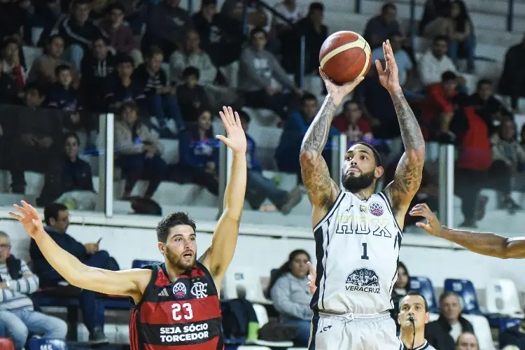 Halcones de Xalapa cae ante Flamengo en Semifinales de la Champions League 