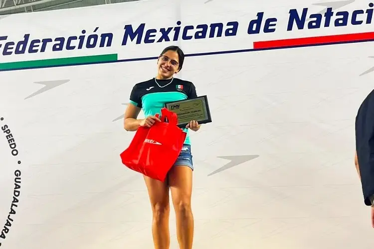 Culmina Veracruz con 39 medallas  en Grand Prix de Natación 2024