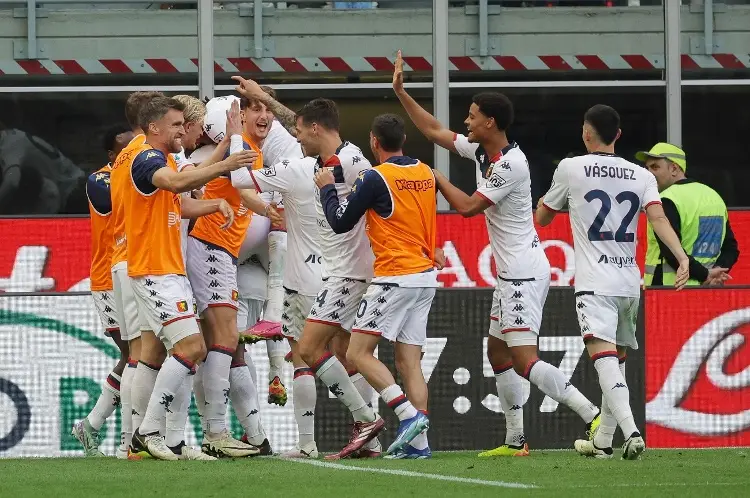 Johan Vásquez y Genoa le sacan el empate al AC Milan en una lluvia de goles