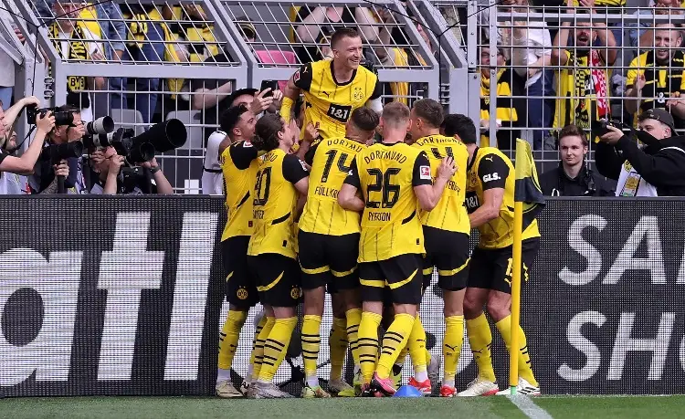 Dortmund golea y avisa al Madrid