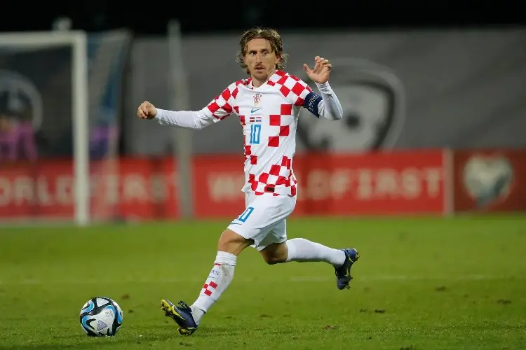 Modric a la cabeza de Croacia para la Euro