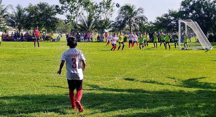 Listos selectivos estatales de futbol 