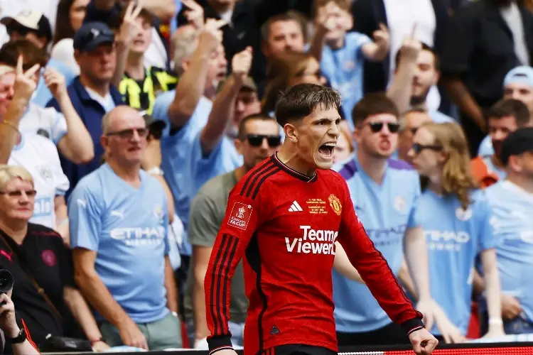 Manchester United gana Final al City y son campeones