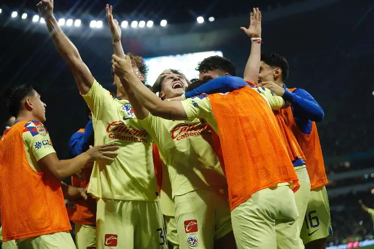 Árbitros también han perjudicado al América en Finales