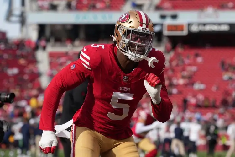 Jugador demanda a la NFL por multarlo por consumir marihuana