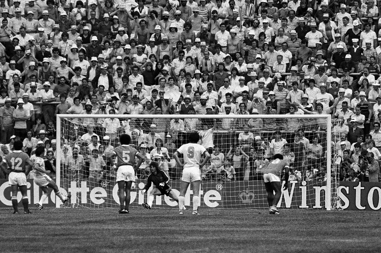 Panenka, el penal que surgió en la Eurocopa y marcó la historia del fútbol 