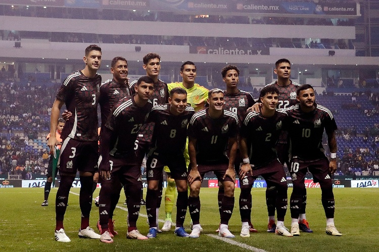 Javier Aguirre revela sus titulares para el México vs Canadá en la Nations League   