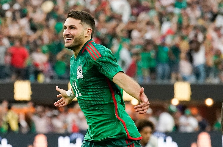 ¡Brutal sequía! El último gol de Santi Gimenez con la Selección Mexicana