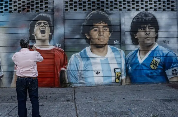 Detienen al guardaespaldas de Maradona por falso testimonio en juicio de su muerte 