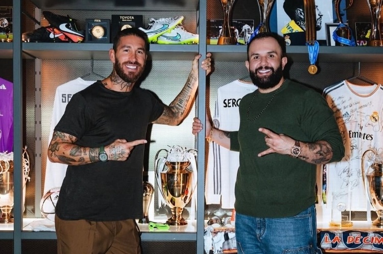 ¡No es broma! Sergio Ramos se vuelve cantante y hará dueto con Carín León (VIDEO)