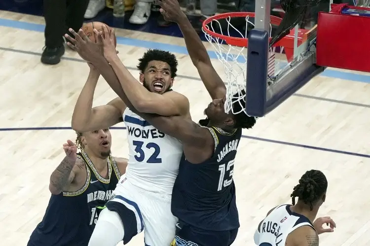 Alex Rodríguez, ex de los Yankees, compra a los Minnesota Timberwolves de la NBA 
