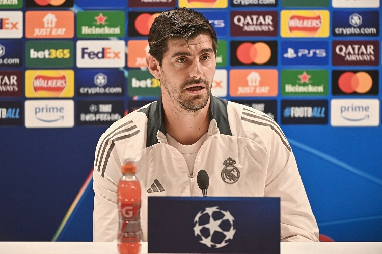 Courtois señala a sus compañeros por 'individualistas' tras el fracaso del Real Madrid en la Champions