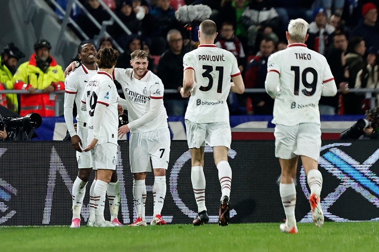 ¿Cuándo y contra quién jugarán Santiago Giménez y AC Milan la Final de la Coppa Italia?