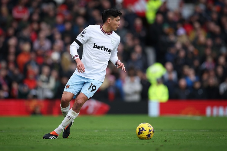 Edson Álvarez ni a la banca y West Ham no desciende de puro milagro 