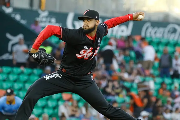 El Águila de Veracruz rescata el tercer juego y gana en Yucatán 