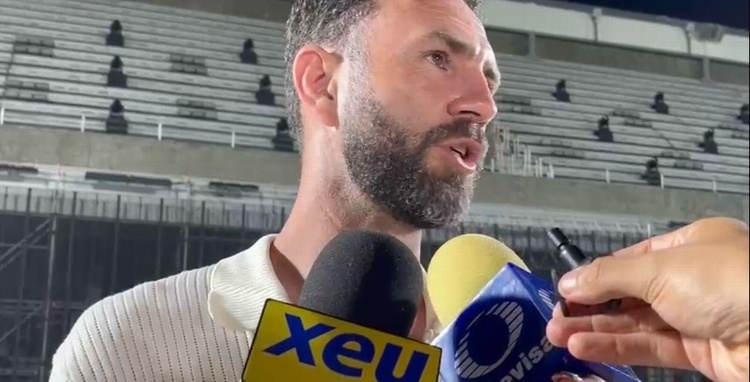 Layún agradece a la gente y asegura que Veracruz debe tener futbol de primera