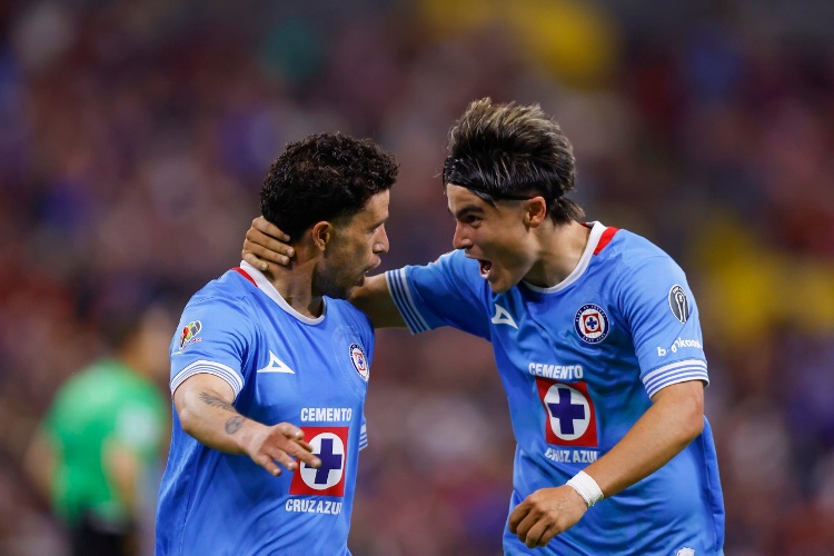 ¡Sin miedo! Vicente Sánchez revela que Cruz Azul está obligado a ganar la Concachampions