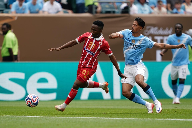 Mundial de Clubes: Manchester City debuta ganando fácil 