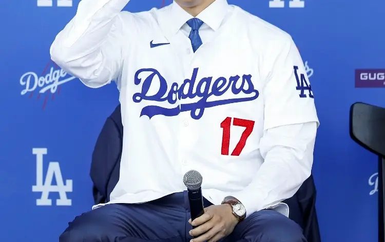 Dodgers niega entrada de ICE a su estadio para hacer redadas contra migrantes