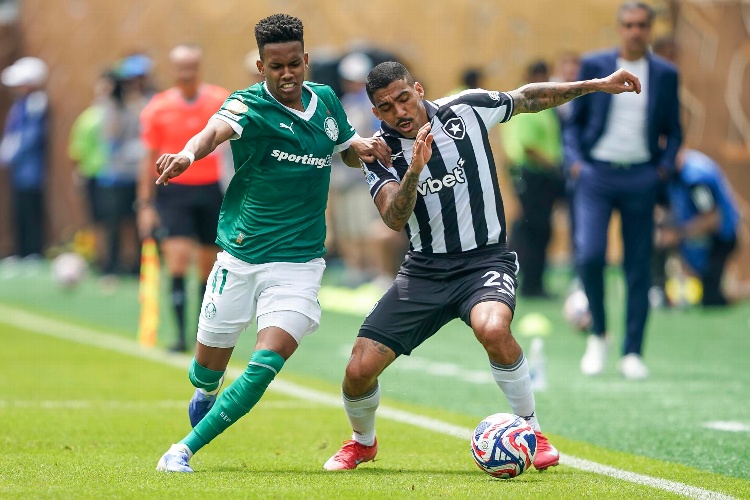 Corren a otro DT eliminado del Mundial de Clubes