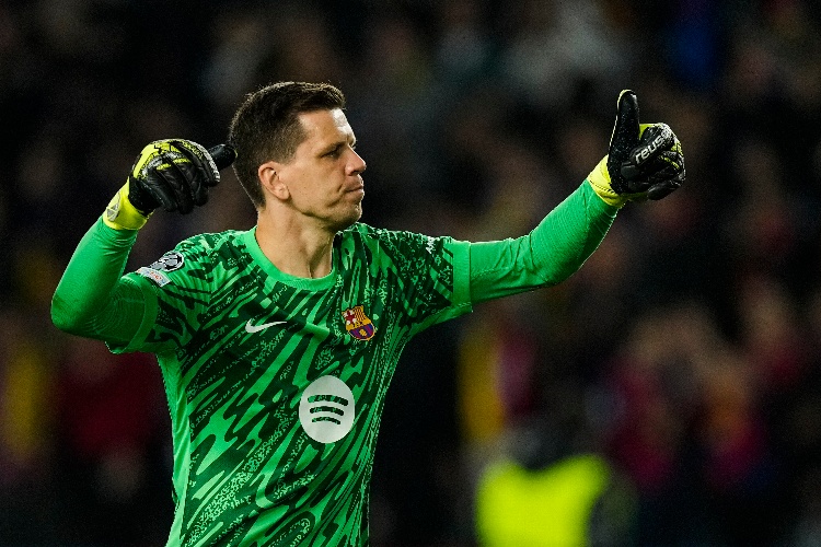 Szczesny renueva con el Barcelona