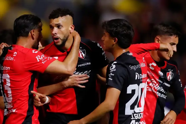 Atlas vence a Puebla en el juego inaugural del Torneo Apertura 2025
