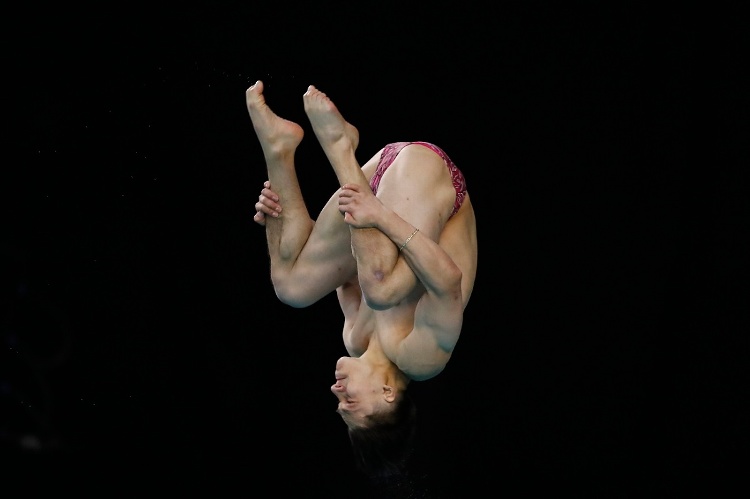 Osmar Olvera, máximo medallista mundial de México en clavados