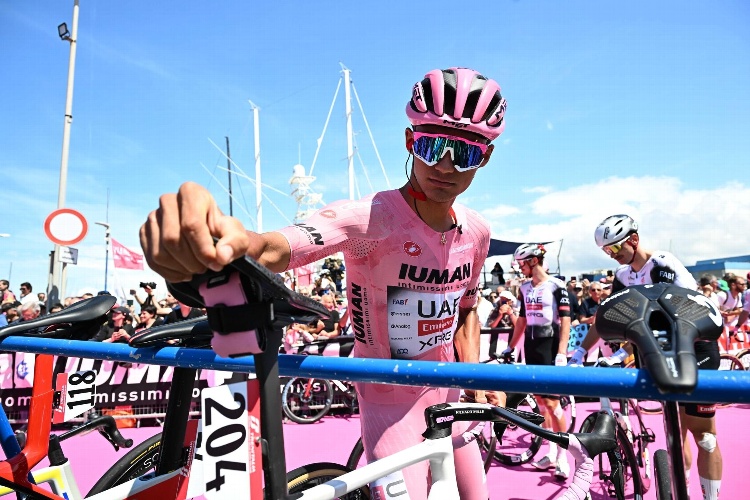 Isaac del Toro liderará al UAE Team Emirates en la Vuelta a Burgos 2025