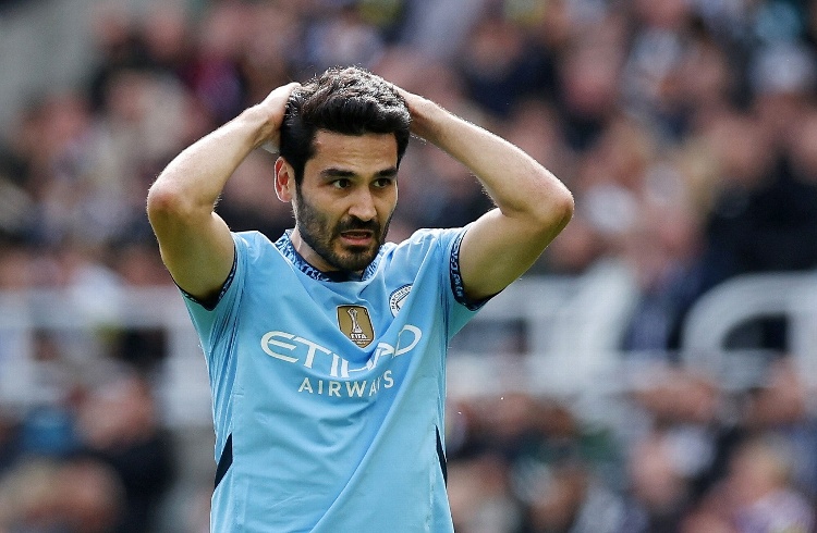 ¡Limpia en Manchester City! Pep Guardiola le muestra la salida a varios jugadores 