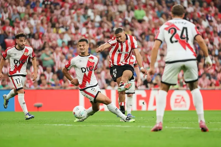 Athletic Bilbao de Alex Padilla gana y se mantiene invicto en La Liga 