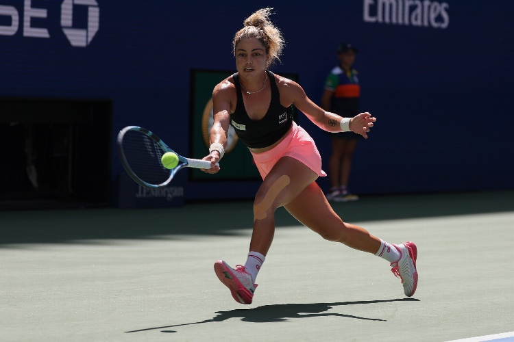 Mexicana Renata Zarazúa lucha hasta el final, pero no le alcanza para avanzar en el US Open