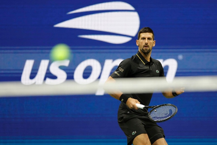 Con todo y molestias, Djokovic se mete a Cuartos de Final en el US Open