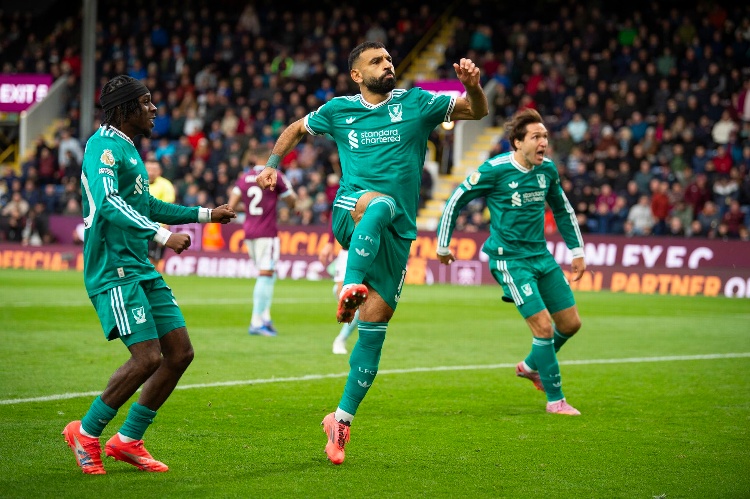 Pleno de victorias en las grandes ligas europeas: Liverpool, Bayern, Juventus, Nápoles y PSG lideran la acción