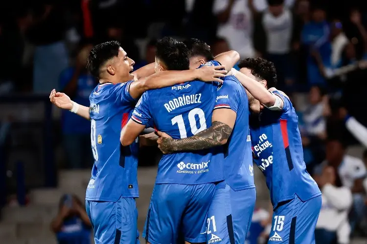 Cruz Azul se enfrenta a Juárez con la encomienda de seguir invicto 
