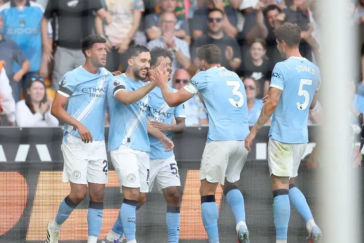 Con varios suplentes, Manchester City camina a la próxima ronda en la Carabao Cup
