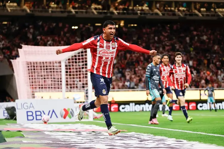 ¡Nadie los detiene! Chivas liga cuatro triunfos consecutivos, ahora le pegó a Mazatlán