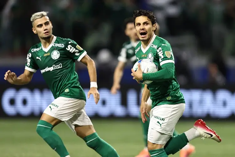 Palmeiras recupera el liderato del Campeonato Brasileño
